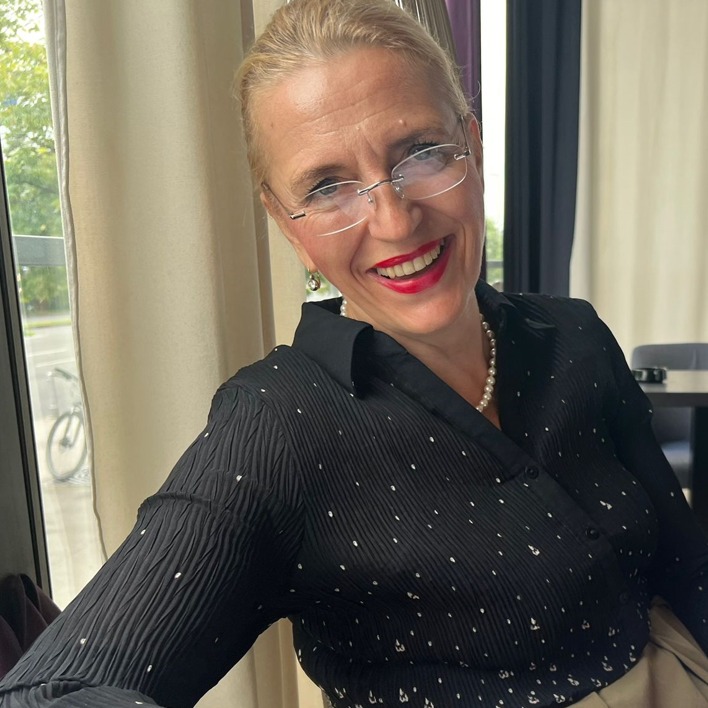 Suzana Obrovac Lipar image