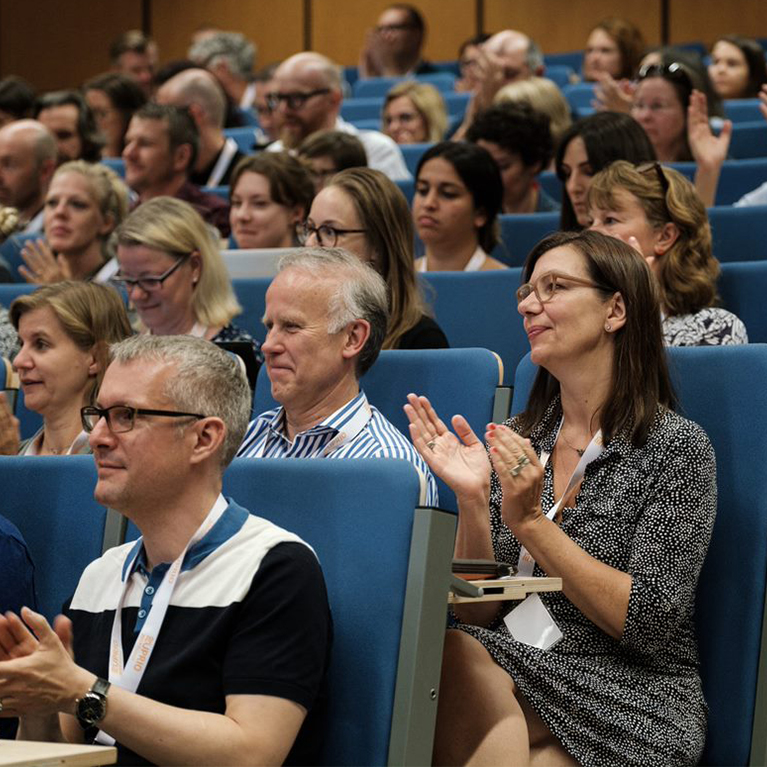 Applause at the Poznań conference